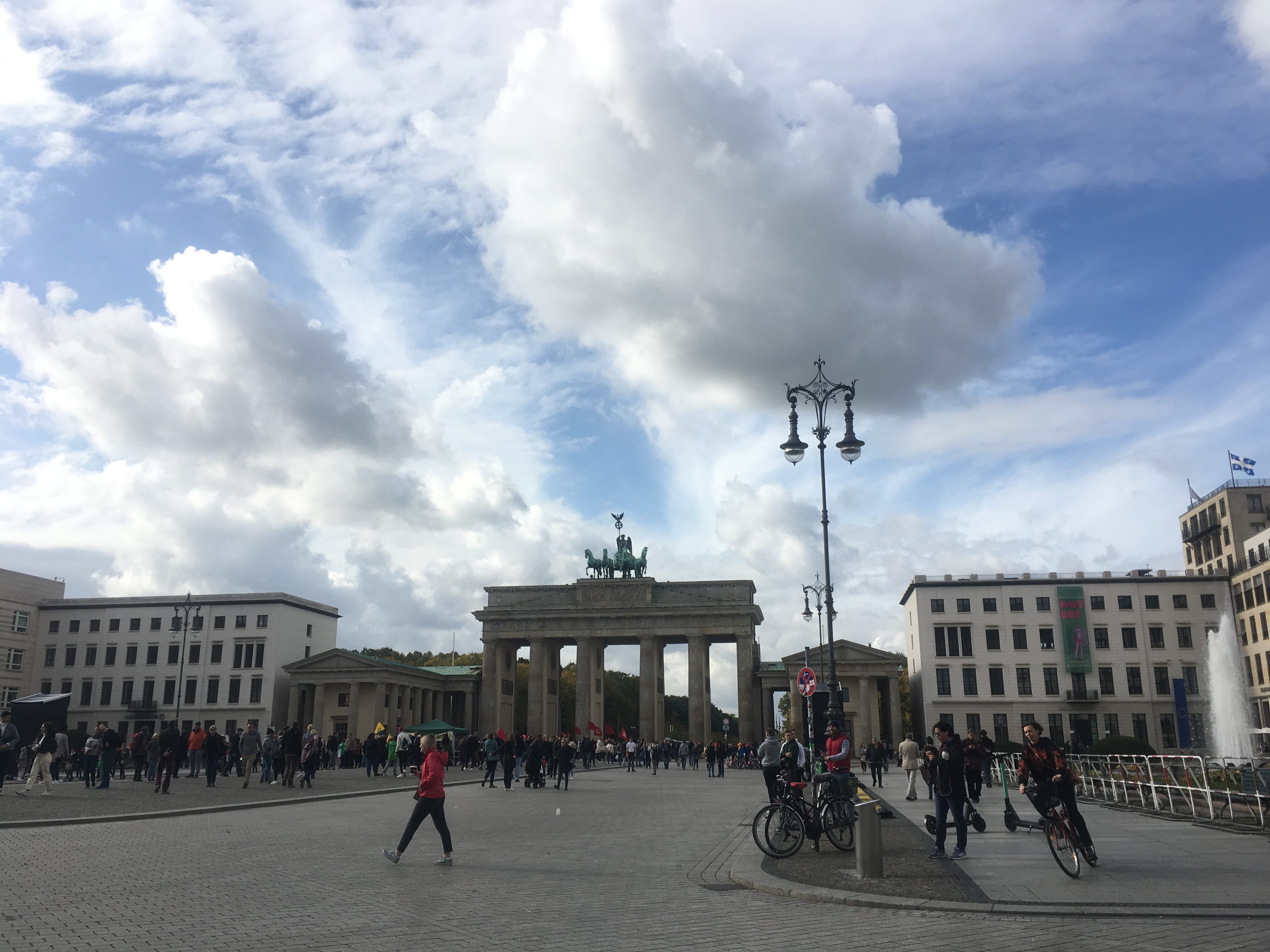 First glimpse of Brandenburg Gate