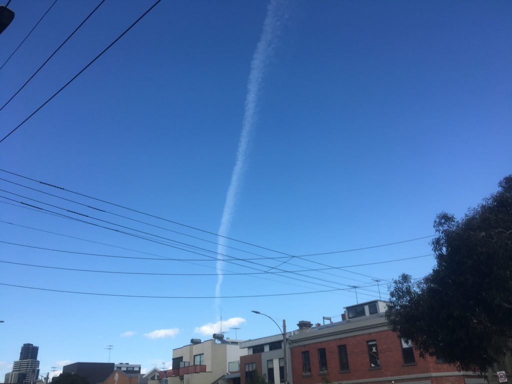 A socially isolated contrail