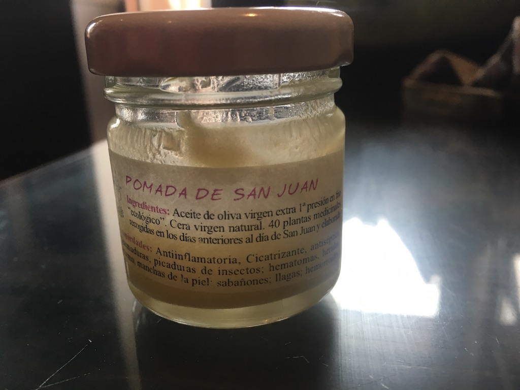 Pomada de San Juan - the magic anti-inflamatory - contains St John's wort - hypericum
