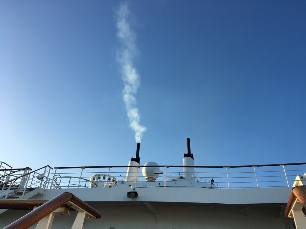 Unusal smoke - booster or incinerator? QM2