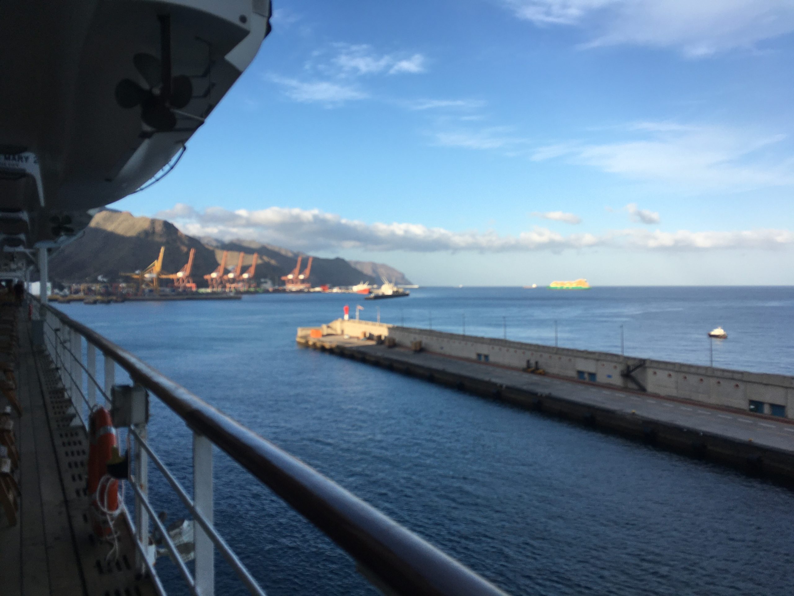 Remarkably tight exit from the Santa Cruz harbour on Tenerife